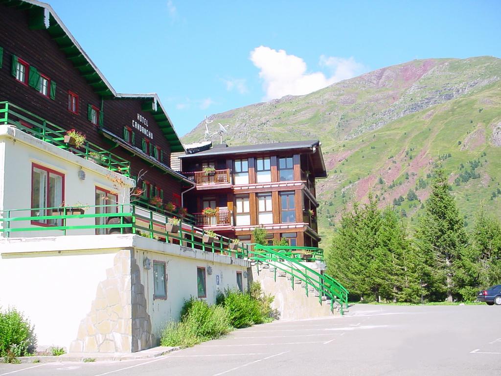 Hotel Candanchu Bagian luar foto